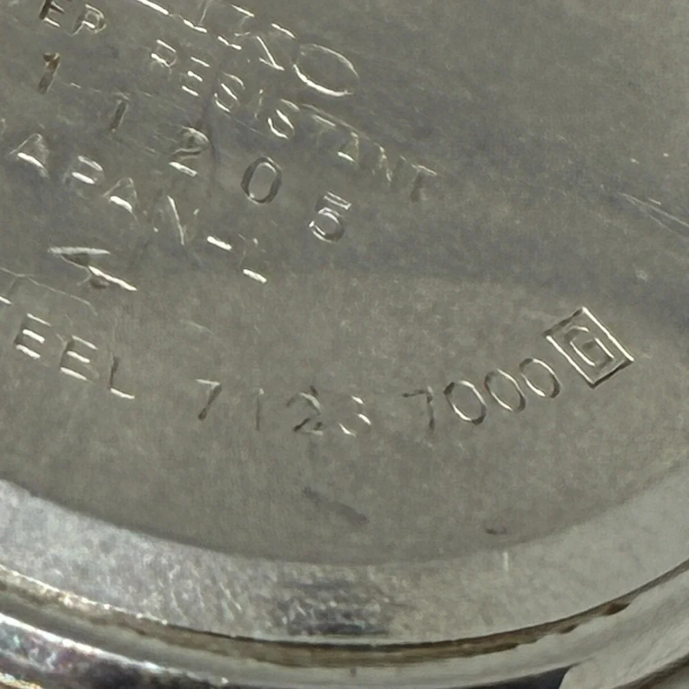Seiko Type II 7123-7000 Quartz Men Watch Silver  Day Date-Working!